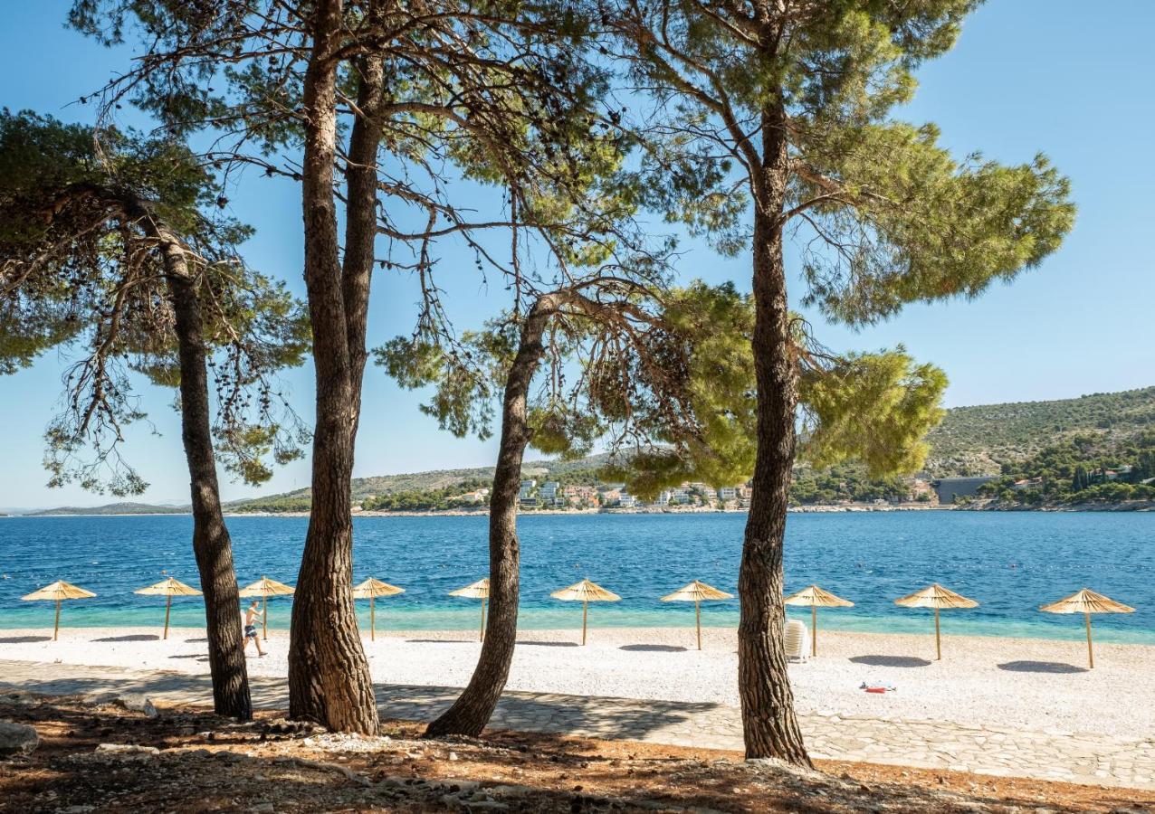 Hotel Zora Pavilions Primošten Zewnętrze zdjęcie